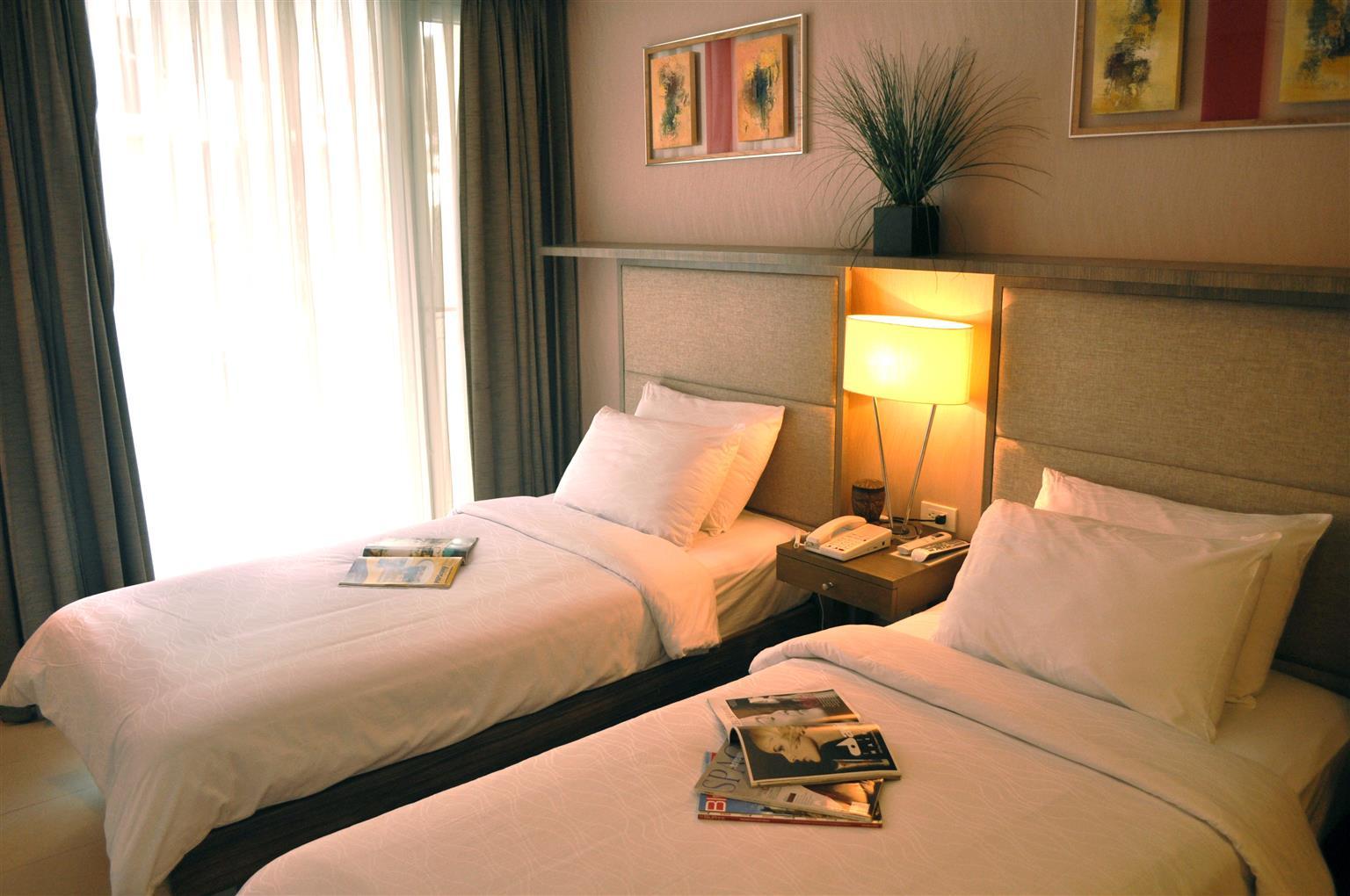 Best Western Antel Spa Hotel Suites 마카티 외부 사진